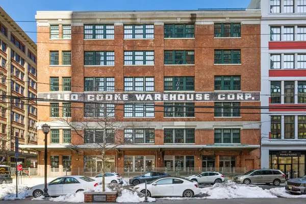 140 BAY ST #2C, JC, Downtown, NJ 07302