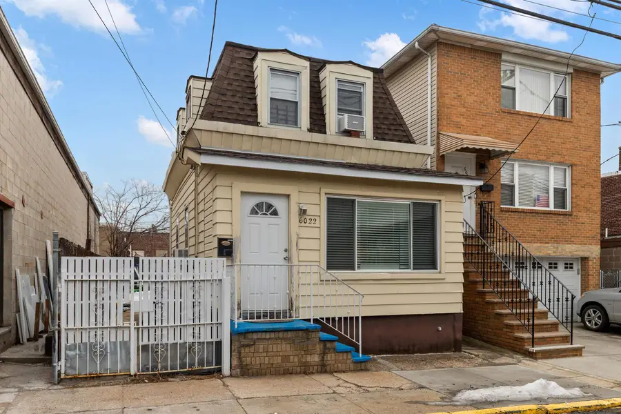 6022 NEWKIRK AVE, North Bergen, NJ 07047 - #2