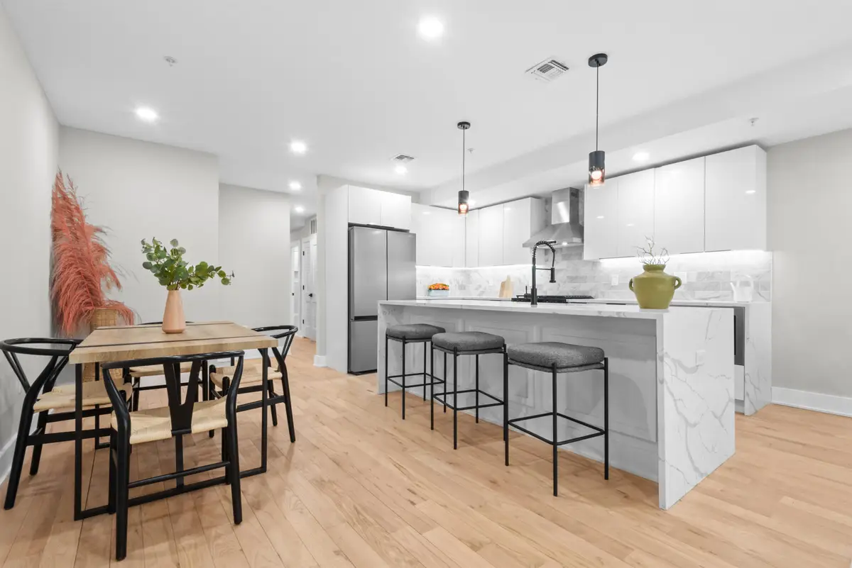 211 SUMMIT AVE #1, Jersey City, NJ 07304 - #1