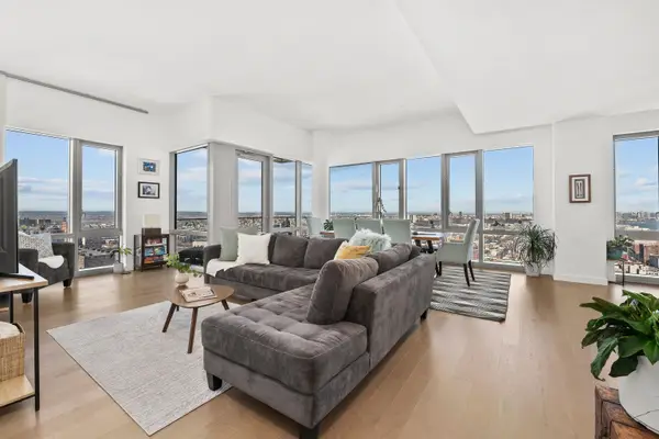 75 PARK LANE SOUTH #PH-3701, JC, Downtown, NJ 07310