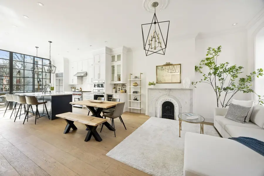 211 8TH ST, Jersey City, NJ 07302 - #2