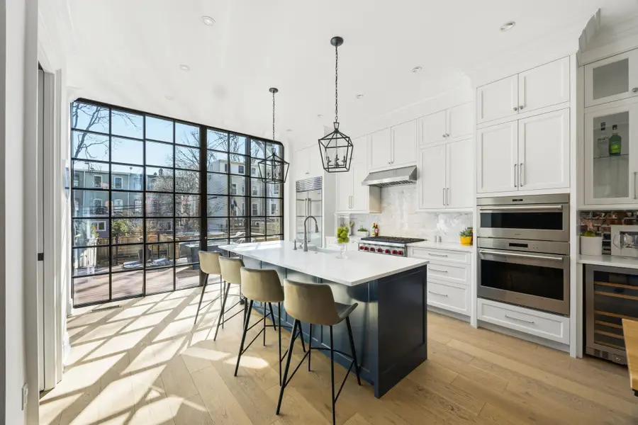 211 8TH ST, Jersey City, NJ 07302 - #3