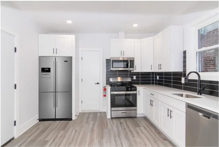 950 BROADWAY, Bayonne, NJ 07002 - #3