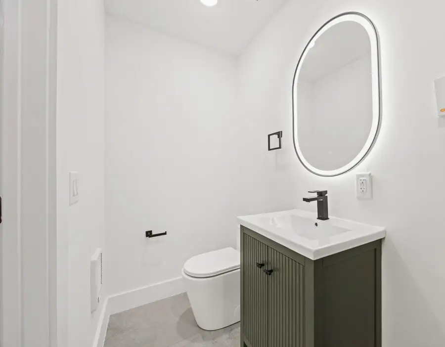 33 GRAHAM ST #3, Jersey City, NJ 07307 - #3