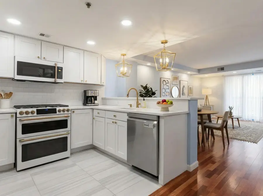 700 1ST ST #5B, Hoboken, NJ 07030 - #2