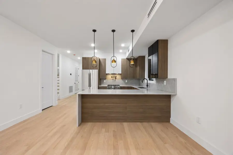 33 GRAHAM ST #1, Jersey City, NJ 07307 - #3