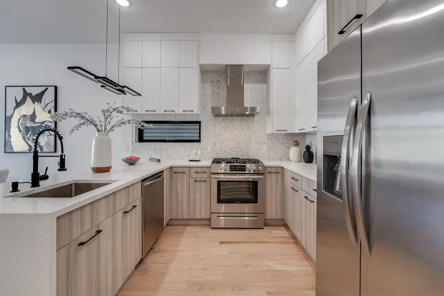 19 EASTERN PARKWAY #1, Jersey City, NJ 07305 - #2