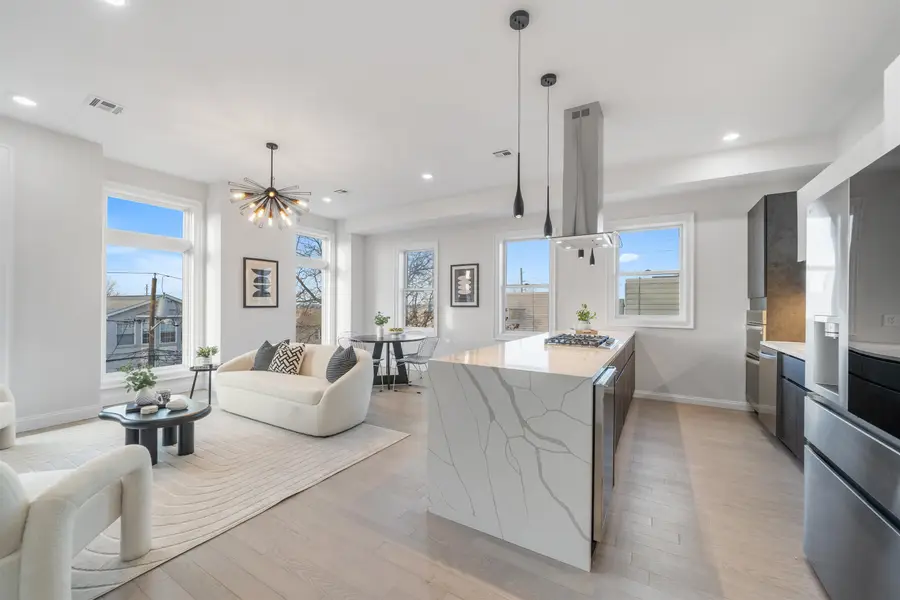 272 TERRACE AVE #2, Jersey City, NJ 07307 - #3