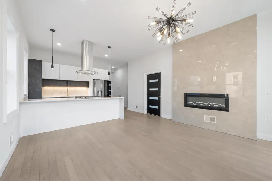 272 TERRACE AVE #1, Jersey City, NJ 07307 - #3