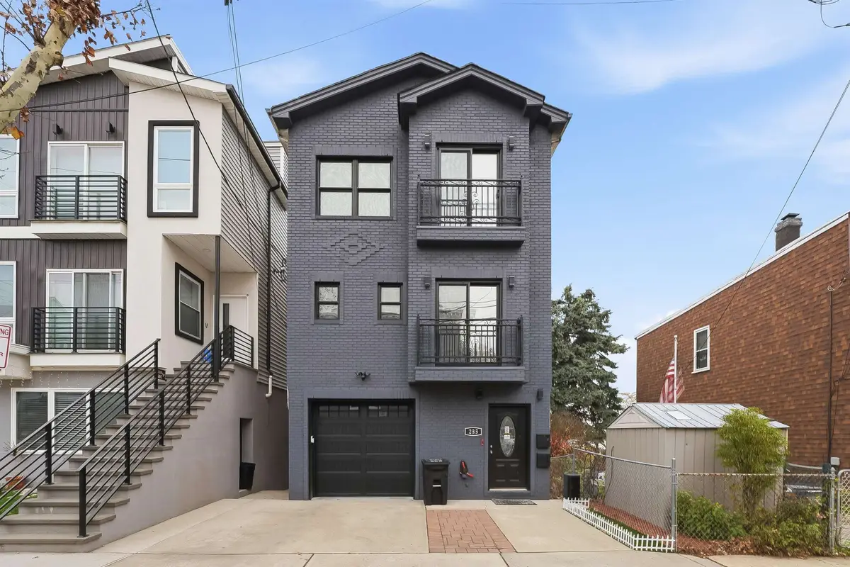 285 TERRACE AVE, Jersey City, NJ 07307 - #1
