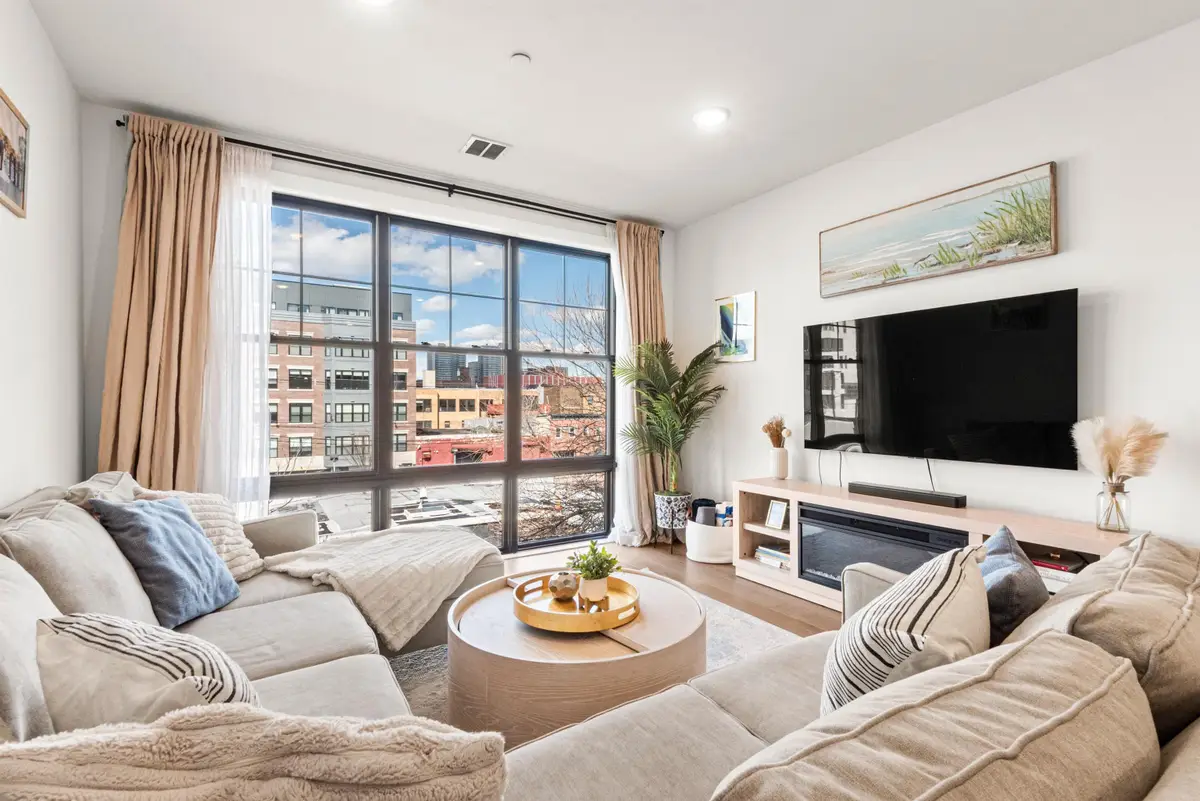 386 5TH ST #302, Jersey City, NJ 07302 - #1