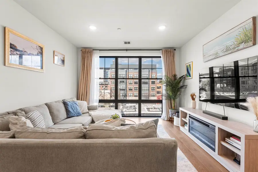 386 5TH ST #302, Jersey City, NJ 07302 - #3