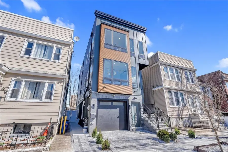 206 CLENDENNY AVE #2, Jersey City, NJ 07304-1202 - #2