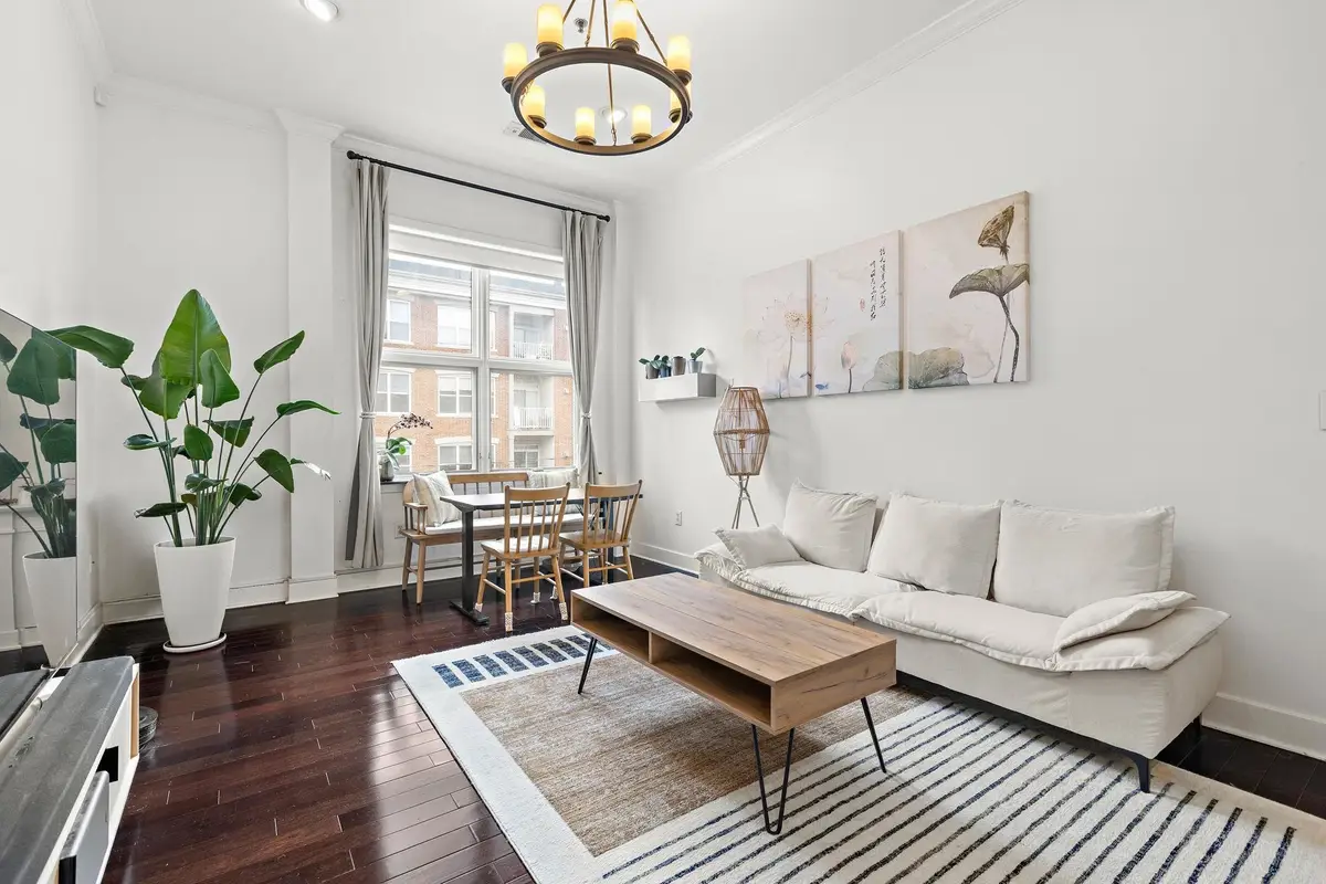 187 WARREN ST #306, Jersey City, NJ 07302-6700 - #1