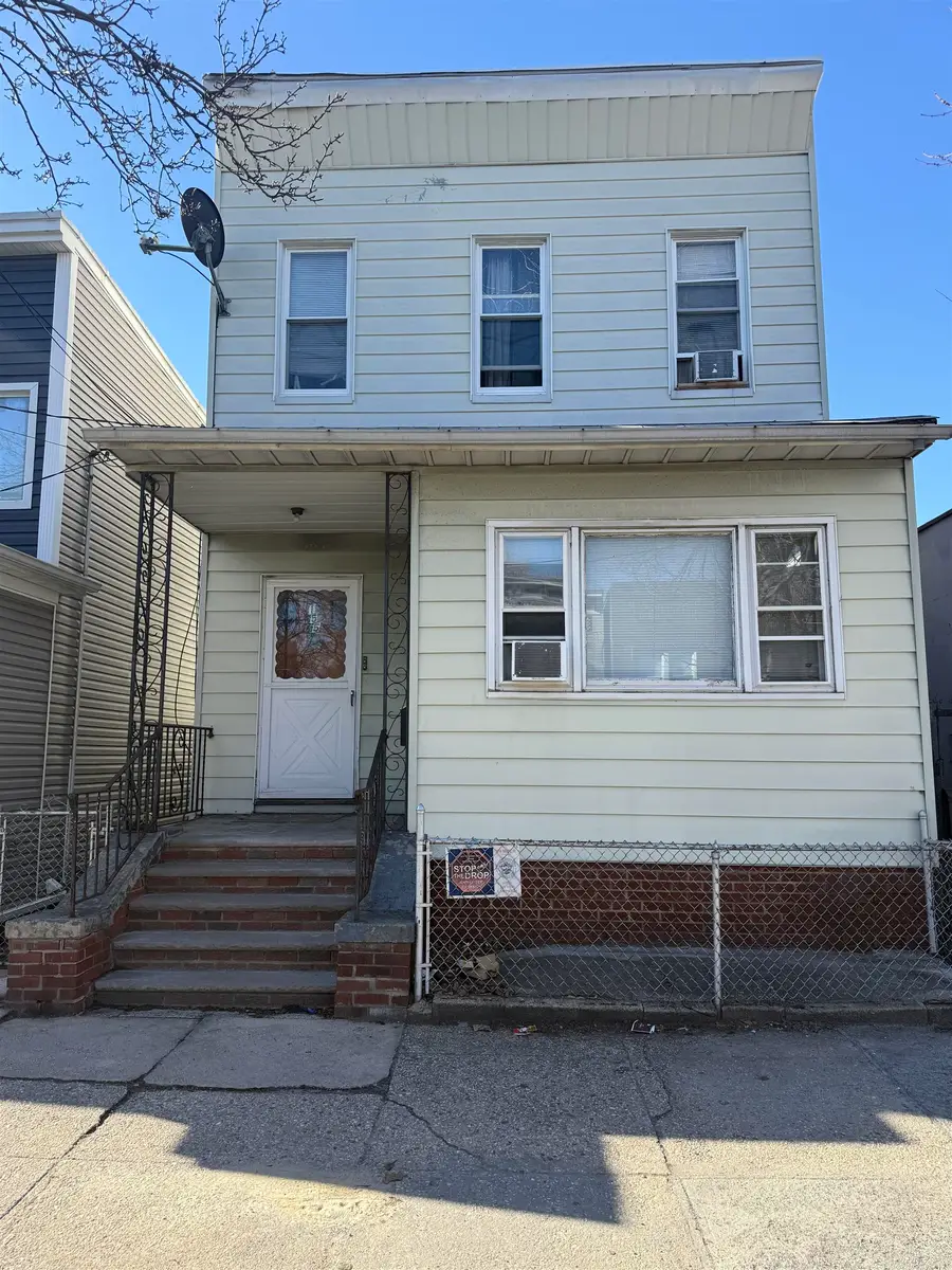 155 MALLORY AVE, Jersey City, NJ 07304 - #2