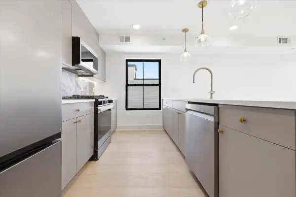 62 GARDNER AVE #3, JC, Journal Square, NJ 07304