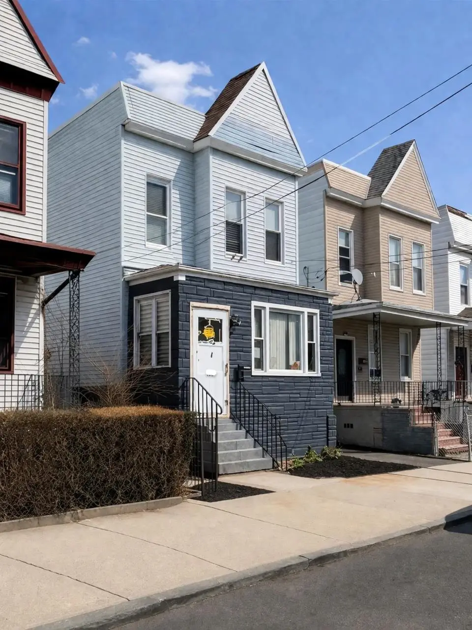 138 BAYVIEW AVE, Jersey City, NJ 07305 - #1