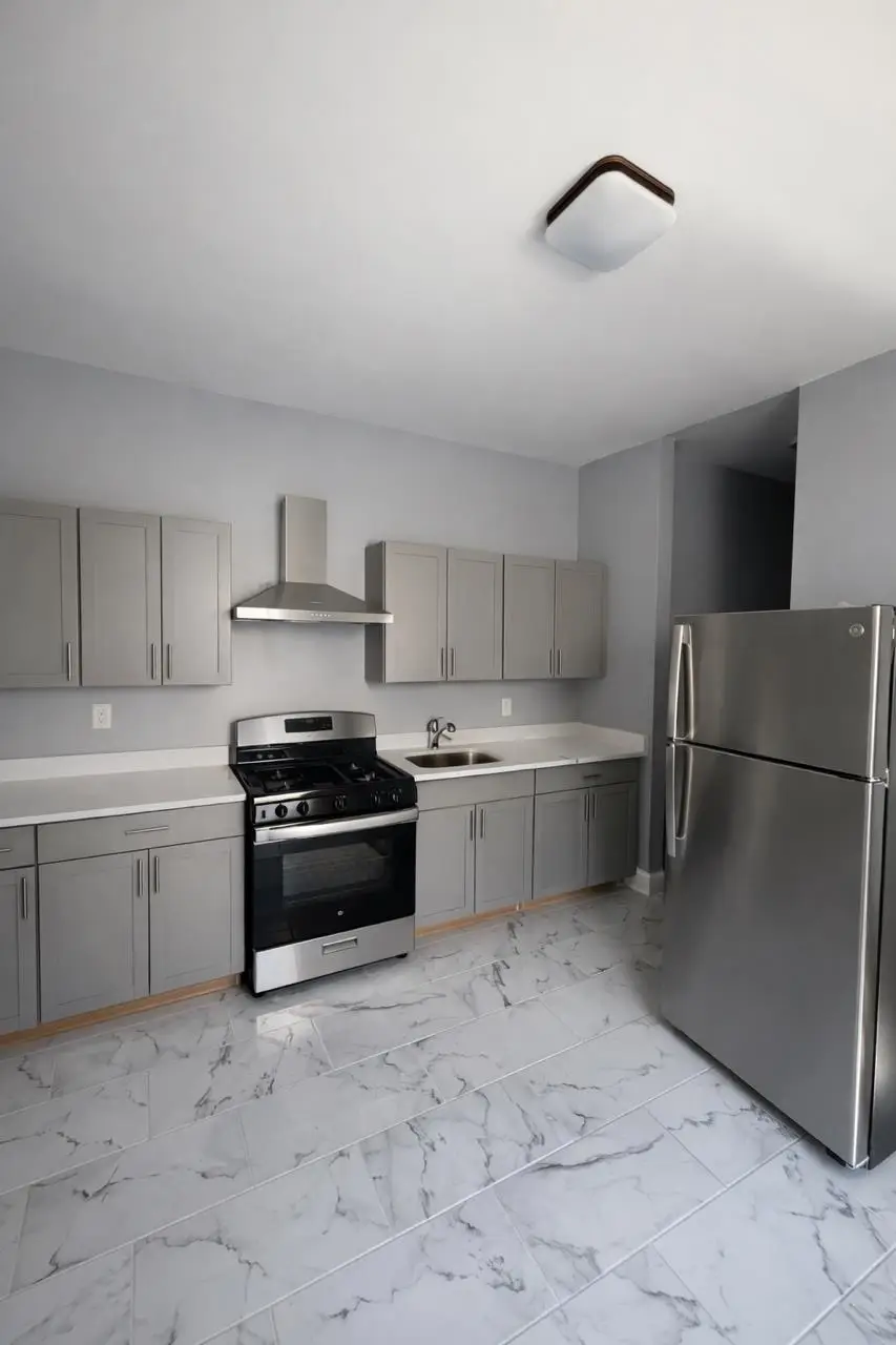 138 BAYVIEW AVE, Jersey City, NJ 07305 - #2