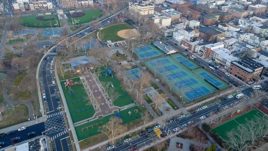 668 PALISADE AVE, Jersey City, NJ 07307 - #3