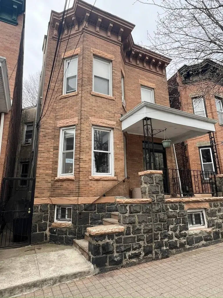 313 60TH ST, West New York, NJ 07093 - #2