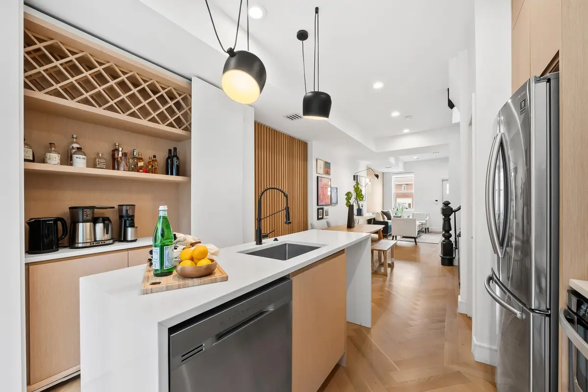 18.5 HIGHLAND AVE, Jersey City, NJ 07306 - #1