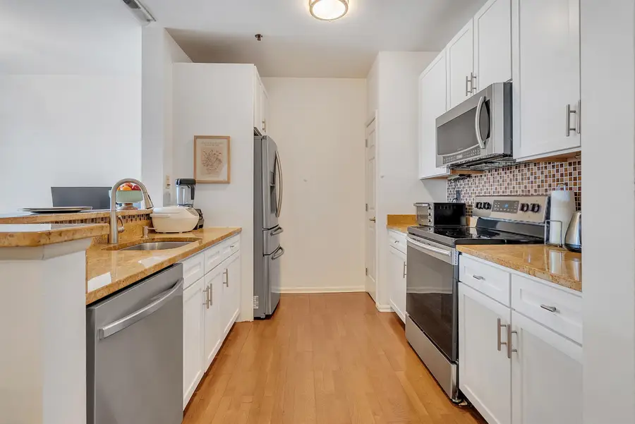 26 AVENUE AT PORT IMPERIAL #221, West New York, NJ 07093 - #3