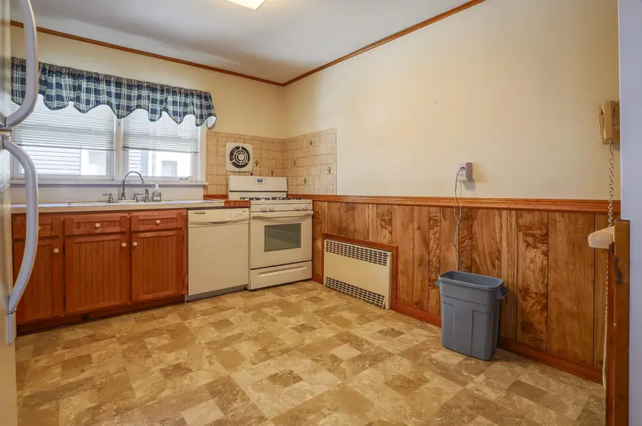 173 CAMBRIDGE AVE, Jersey City, NJ 07307 - #3