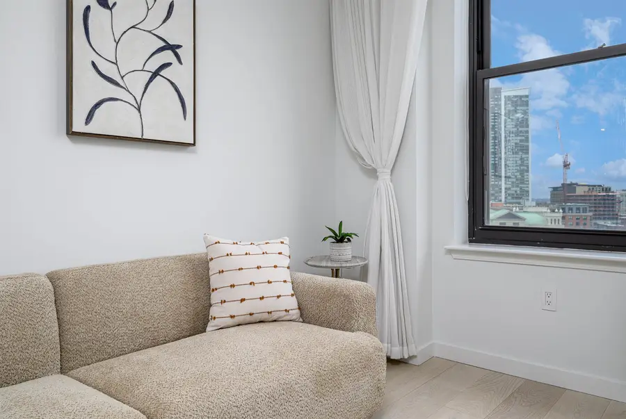 102 CHRISTOPHER COLUMBUS DR #1002, Jersey City, NJ 07302 - #2