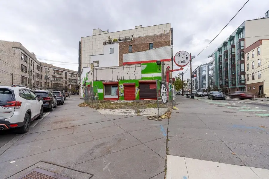 325-329 NEWARK AVE, Jersey City, NJ 07302 - #2