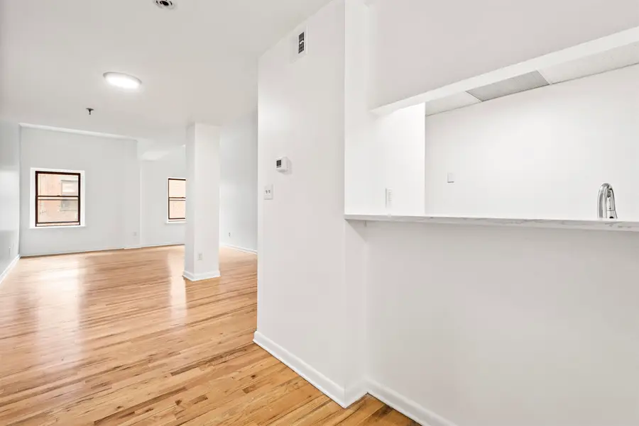 227 CHRISTOPHER COLUMBUS DR #332B, Jersey City, NJ 07302 - #2