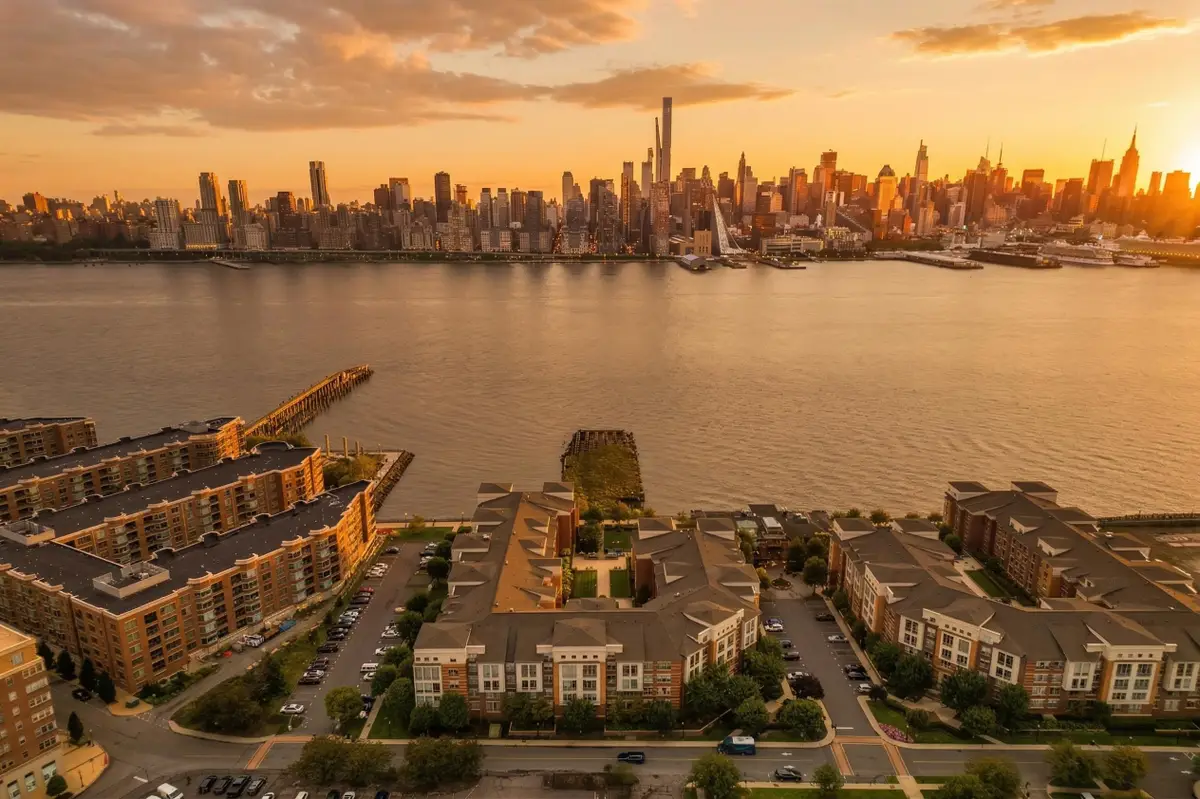 26 AVENUE AT PORT IMPERIAL #133x, West New York, NJ 07093 - #1