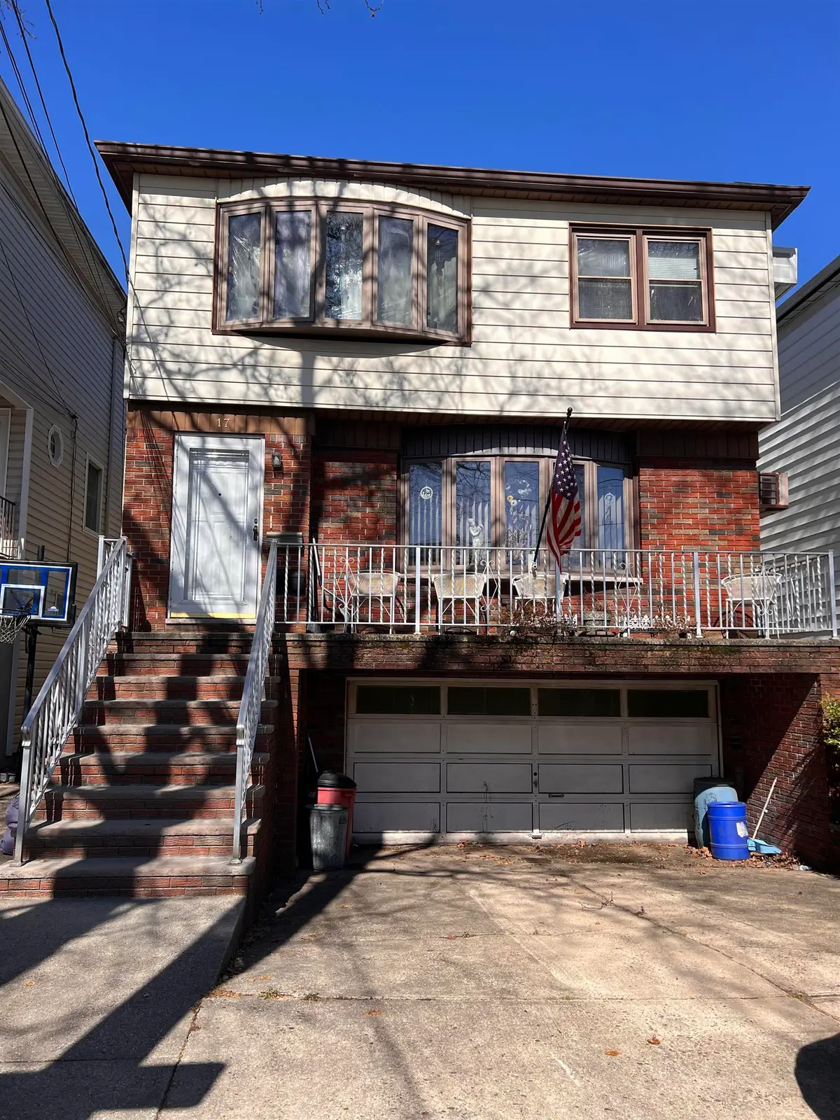 17 WEST DR, Bayonne, NJ 07002 - #1