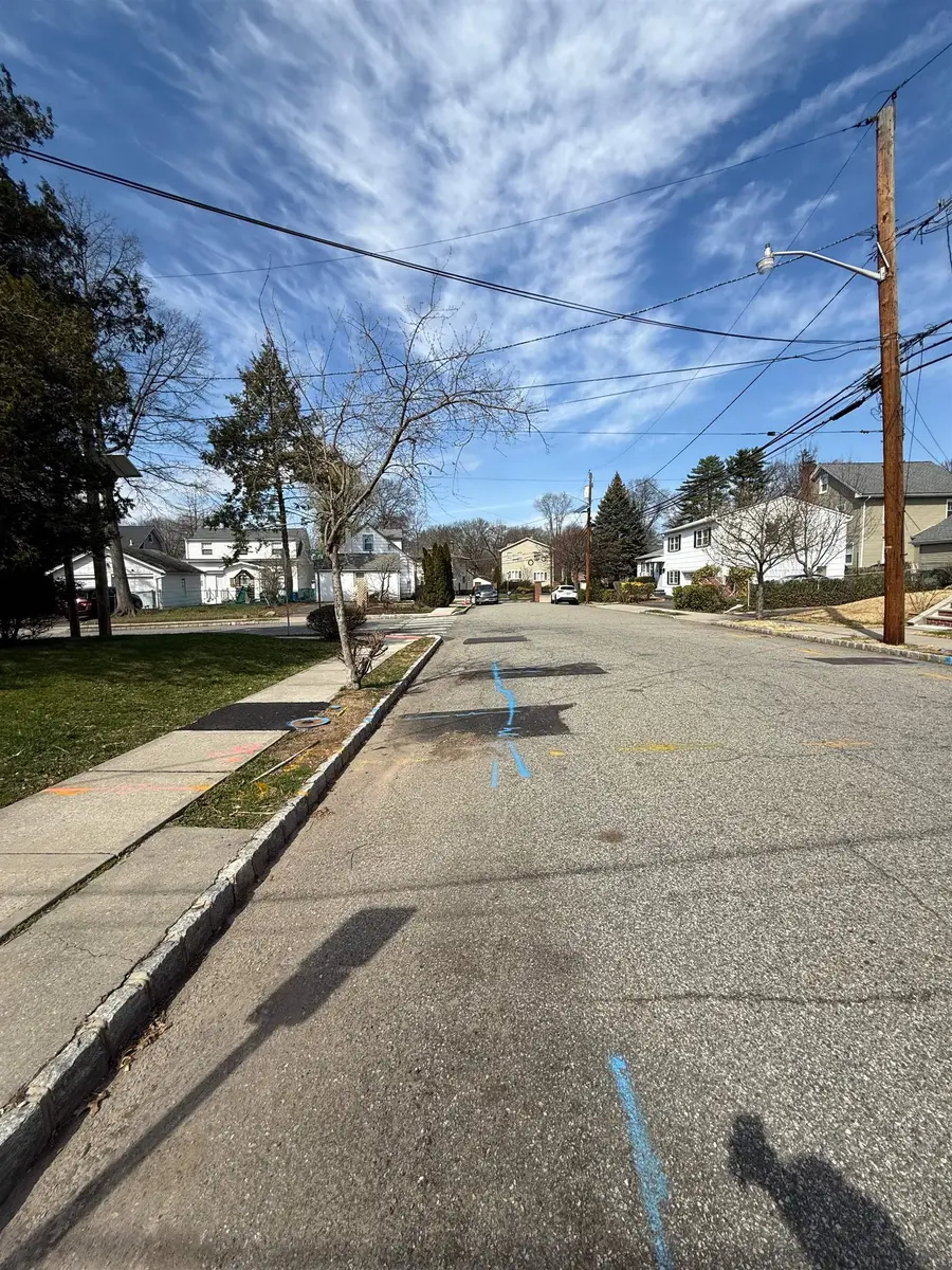 12-14 HILLCREST RD #2, Maplewood, NJ 07040-1624 - #2