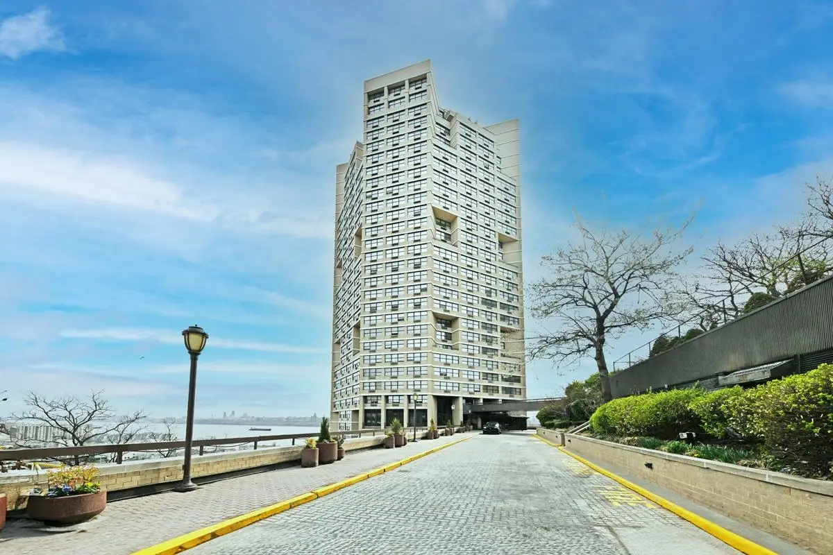 7004 BLVD EAST #1B, Guttenberg, NJ 07093 - #1