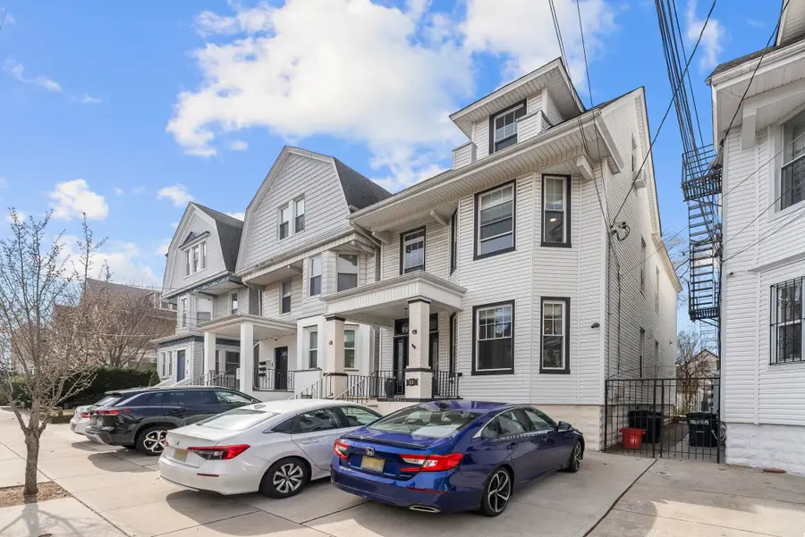 11 50TH ST, Weehawken, NJ 07086 - #2