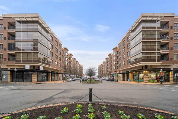 22 AVENUE AT PORT IMPERIAL #428, West New York, NJ 07093