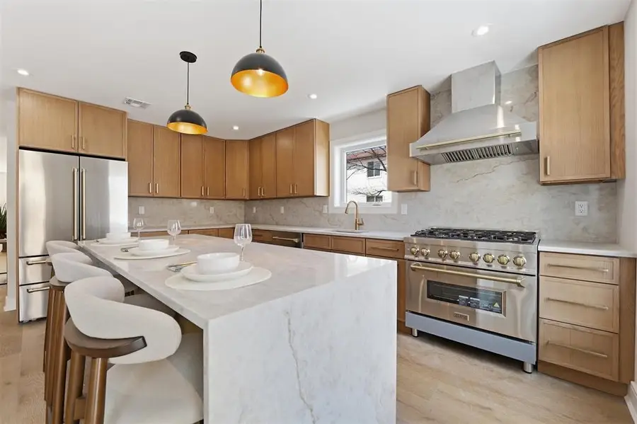 140B WEIGANDS LANE, Secaucus, NJ 07094 - #2