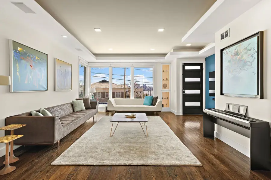 504 UNDERCLIFF AVE, Edgewater, NJ 07020 - #3