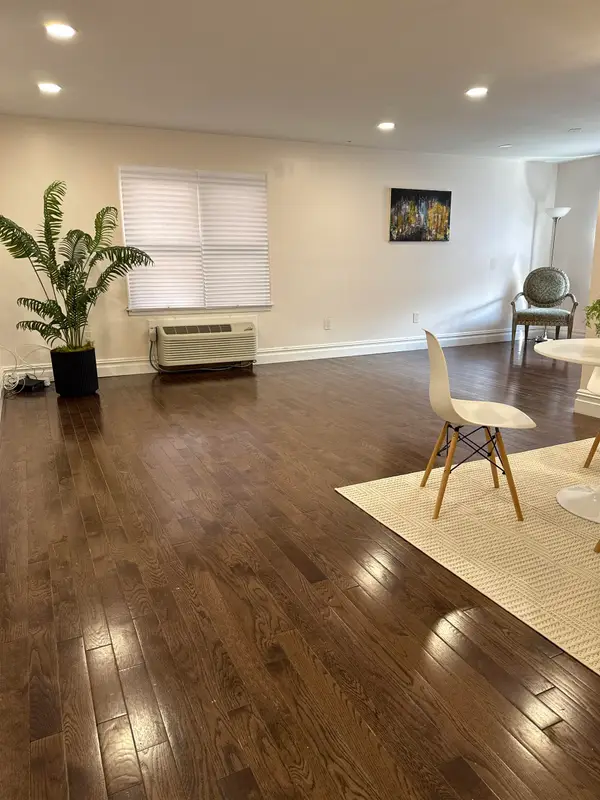 144 70TH ST #1E, Guttenberg, NJ 07093