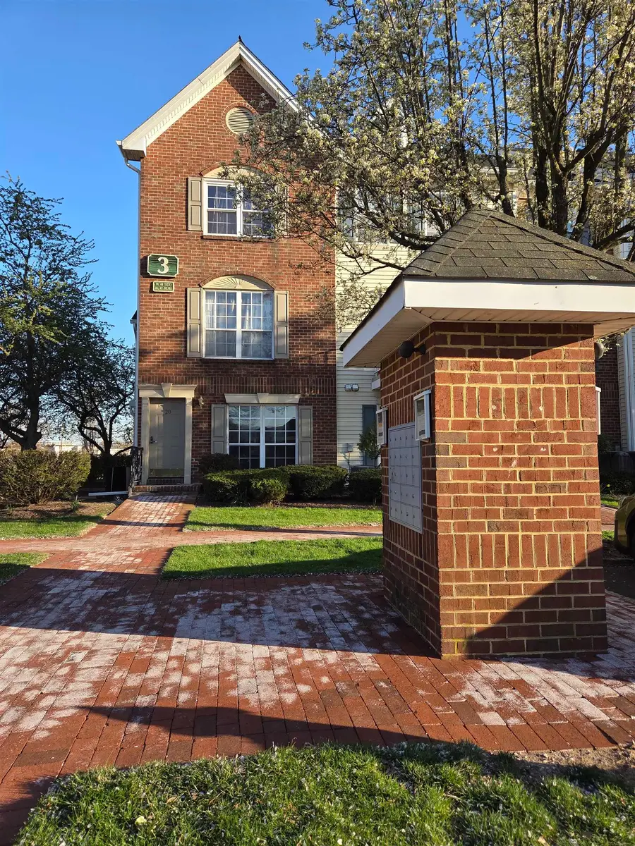 47 CHERRY ST, Jersey City, NJ 07305 - #3