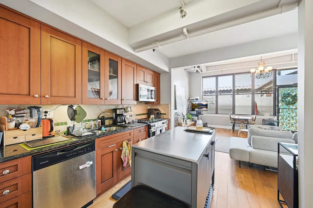 300 COMMUNIPAW AVE #306, Jersey City, NJ 07304 - #1