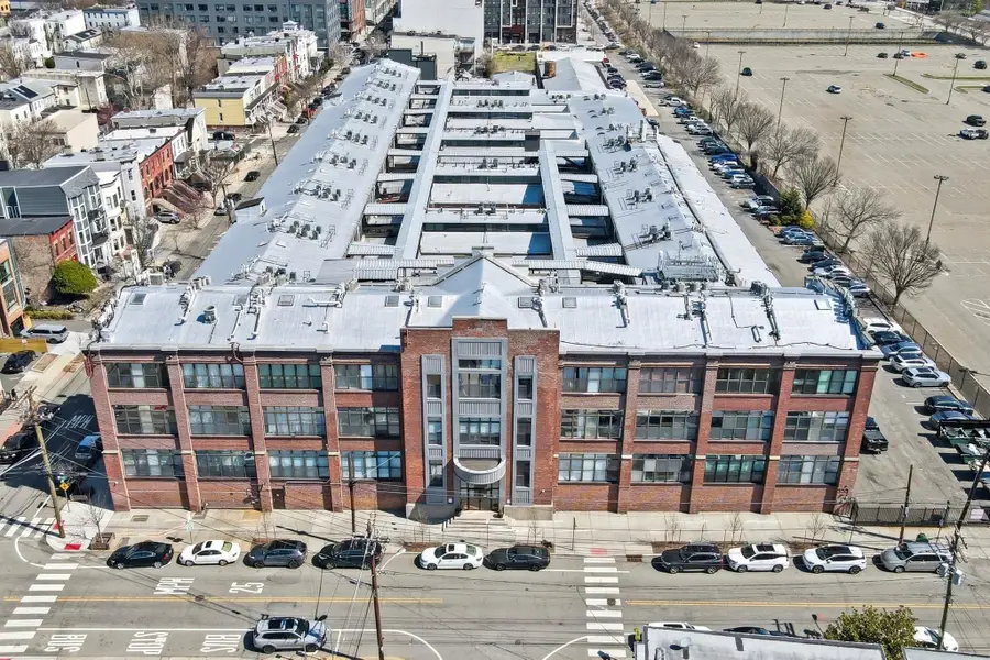 300 COMMUNIPAW AVE #306, Jersey City, NJ 07304 - #2