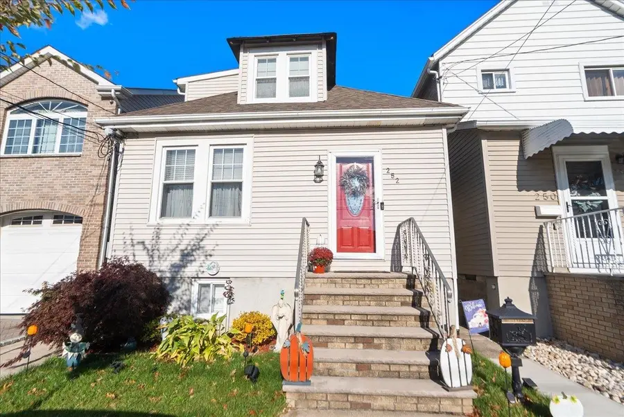 252 GRACE AVE, Secaucus, NJ 07094 - #2