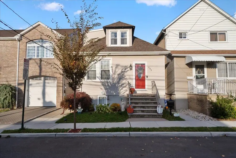 252 GRACE AVE, Secaucus, NJ 07094 - #3