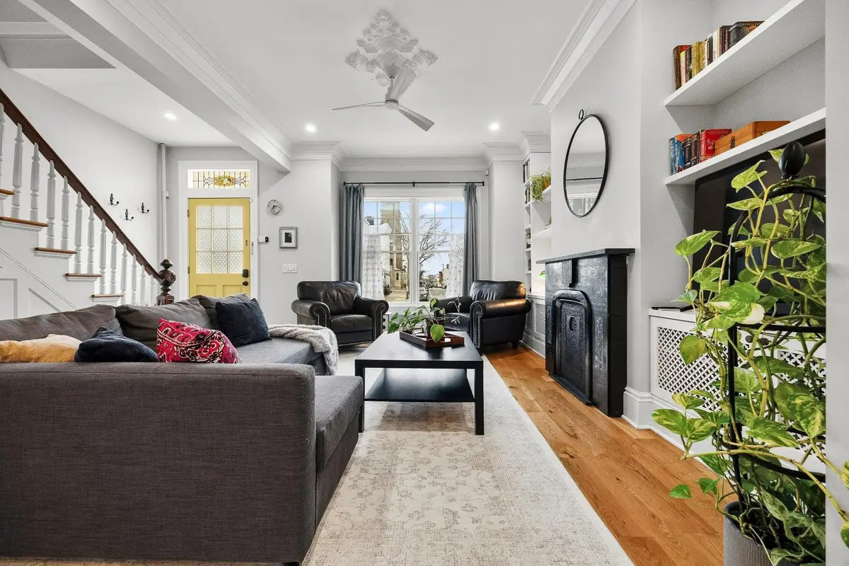 82.5 SOUTH ST, Jersey City, NJ 07307 - #1