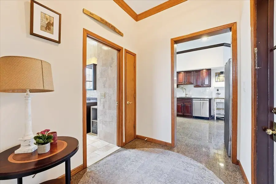 20 RESERVOIR AVE #4, Jersey City, NJ 07307 - #2