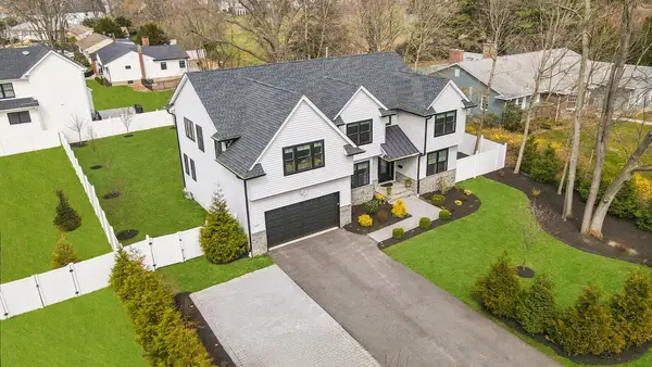 203 MARCOTTE LANE, Bergenfield, NJ 07621