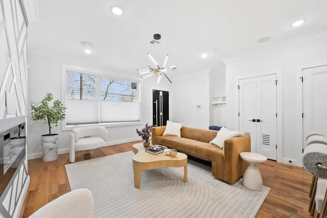 865 SUMMIT AVE, Jersey City, NJ 07307 - #1