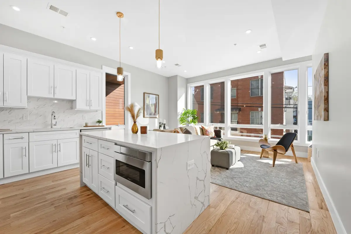 126 DE KALB AVE, Jersey City, NJ 07306 - #1