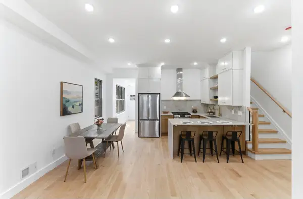 113.5 OAK ST, JC, Bergen-Lafayett, NJ 07305